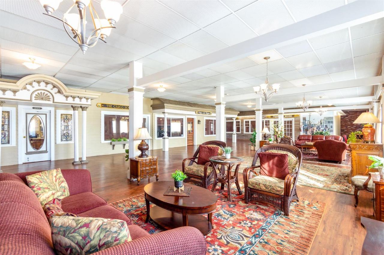 Provincetown Inn מראה חיצוני תמונה
