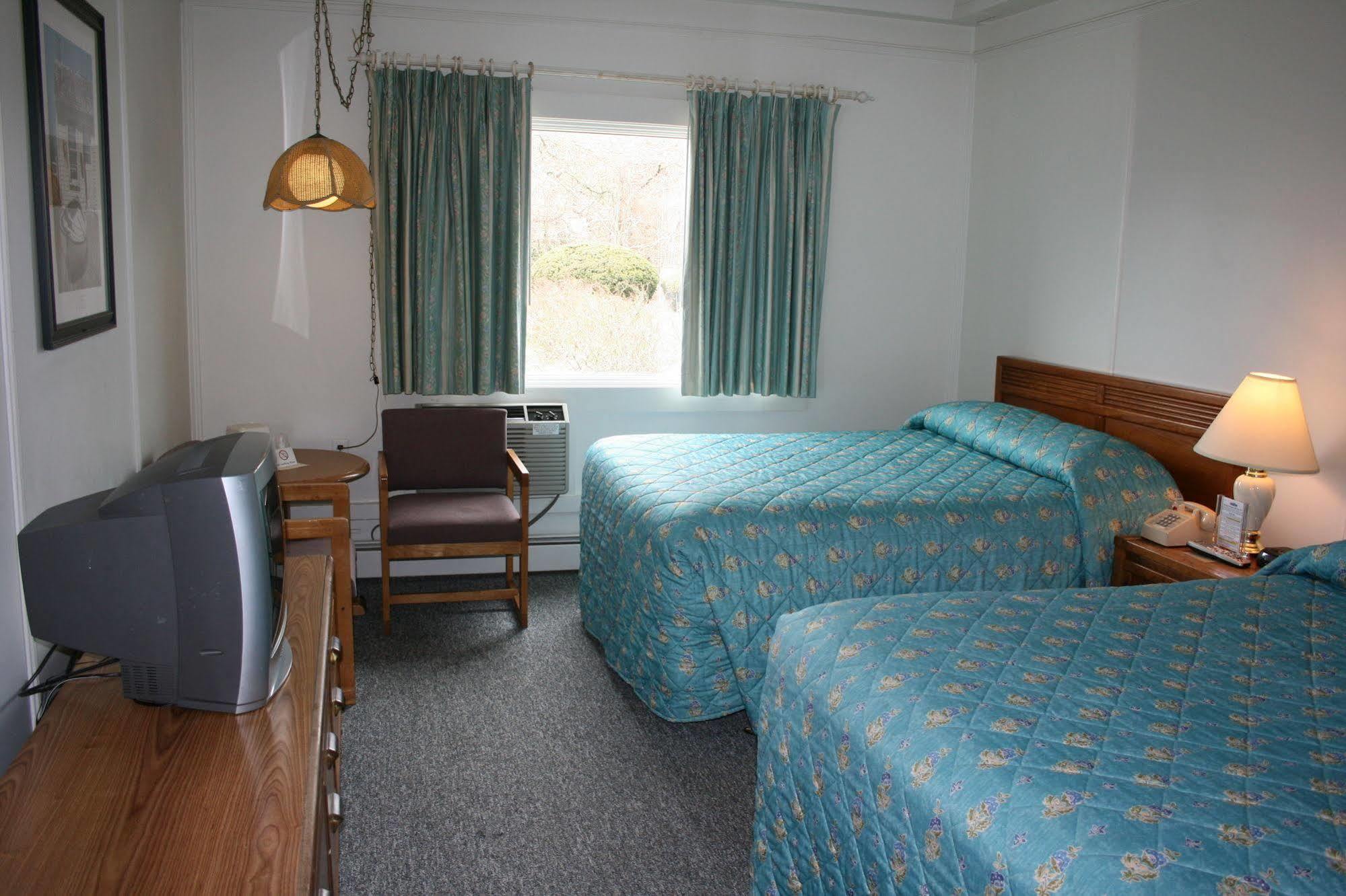 Provincetown Inn מראה חיצוני תמונה